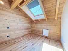 Les Contamines-Montjoie – Appartement 4 pièces 86 m² + mezzanines 13 m² dans ferme authentique rénovée, à deux pas du télécabine