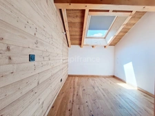 Les Contamines-Montjoie – Appartement 4 pièces 86 m² + mezzanines 13 m² dans ferme authentique rénovée, à deux pas du télécabine