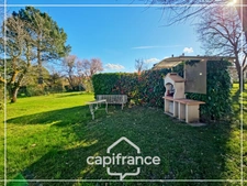 Maison familiale ou deux logements, Piscine couverte, 3 Garages, 1 atelier, Terrain clos