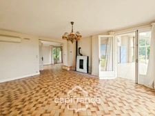 Maison familiale 6 chambres, terrain 3500 m², vue panoramique sur les hauteurs