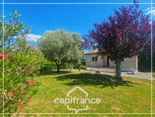 Maison avec sous-sol, 3 chambres, jardin, garage, accès de plain pied depuis la terrasse