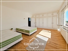 Maison 200m² au coeur de Castelculier avec terrasse couverte, 4 chambres, garage