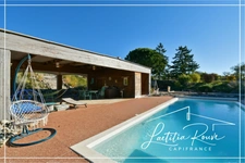 Exceptional stone residence, 370 m², Swimming pool, Pool house, Outbuildings, 3 ha park with lake 25 min from Agen