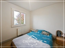 Maison rénovée 4 pièces sur sous-sol intégral, jardin environ 800m², tout à l'égout