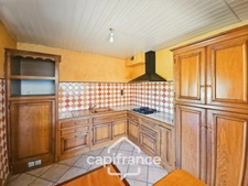 Maison 3 chambres, garage, jardin 3380m², puit, proche Pont du Casse
