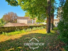 Propriété de caractère au cœur de Layrac 275m² habitable, Garage, jardin et terrain 