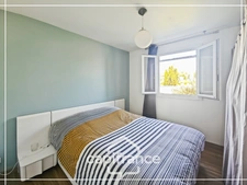 Maison de plain-pied 94 m² habitable,3 chambres, un bureau,sans vis-à-vis, tout à pied, prêt à vivre, jardin, garage