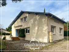 Maison à rénover, 5 chambres, jardin, tout à l'égoût, puit, proche des commodités