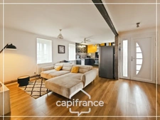 Maison en pierre pleine de charme 170 m², 4 chambres, un bureau, jardin clos, commodités et bus à pied