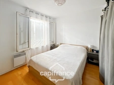 Maison de 3 chambres avec joli extérieur, proche des commodités à Espalais