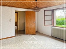 Maison en pierre à rénover, dépendances, terrain 5000m² avec puit, sans vis à vis