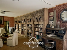 Ancien hôtel particulier de 7 Chambres avec terrasse toit, jardin, salle de cinéma, salle de théâtre, divers salons