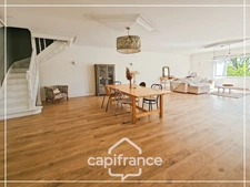 Maison 200m² au coeur de Castelculier avec terrasse couverte, 4 chambres, garage