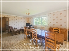 Maison avec sous-sol, 3 chambres, jardin, garage, accès de plain pied depuis la terrasse