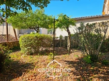 Propriété de caractère au cœur de Layrac 275m² habitable, Garage, jardin et terrain 