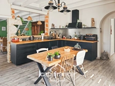 Maison en pierre, 4 chambres, garage, jardin piscine et puits