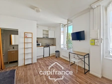Studio meuble, proche gare, fac ifps, bus de ville