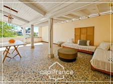 Maison 200m² au coeur de Castelculier avec terrasse couverte, 4 chambres, garage