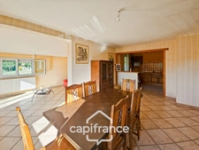 Maison 3 chambres, garage, jardin 3380m², puit, proche Pont du Casse