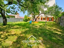 Appartement au coeur de Castelculier 3 chambres, avec stationnement et jardin