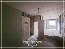 Immeuble et maison avec fort potentiel au cœur de Puymirol