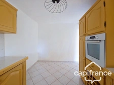 À LOUER – BAS DE VILLA T5 DE 131 M² – SECTION LABROUSSE LE GOSIER (971)