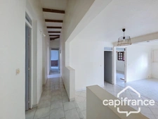 À LOUER – BAS DE VILLA T5 DE 131 M² – SECTION LABROUSSE LE GOSIER (971)