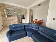 À LOUER – Appt meublé T3, 67 m², citerne, terrasse de 47 m² – Le Moule, Grands Fonds