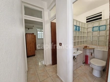 À LOUER – Appt meublé T3, 67 m², citerne, terrasse de 47 m² – Le Moule, Grands Fonds