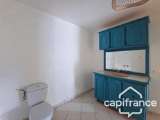 À LOUER – BAS DE VILLA T5 DE 131 M² – SECTION LABROUSSE LE GOSIER (971)