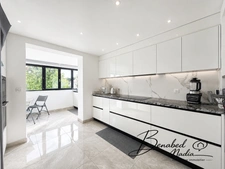 Maison à vendre 9 pièces FEYZIN (69)