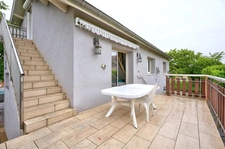 FEYZIN – MAISON 130 M² – 4 CHAMBRES – DEUX ESPACES DE VIE – TERRAIN DE 700 M²