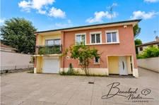 Maison familiale de 150 m² avec beau terrain de plus de 1 000 m² – Quartier Champ Plantier à Feyzin