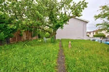 FEYZIN – MAISON 130 M² – 4 CHAMBRES – DEUX ESPACES DE VIE – TERRAIN DE 700 M²