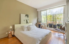 Appartement à vendre 5 pièces SURESNES (92)