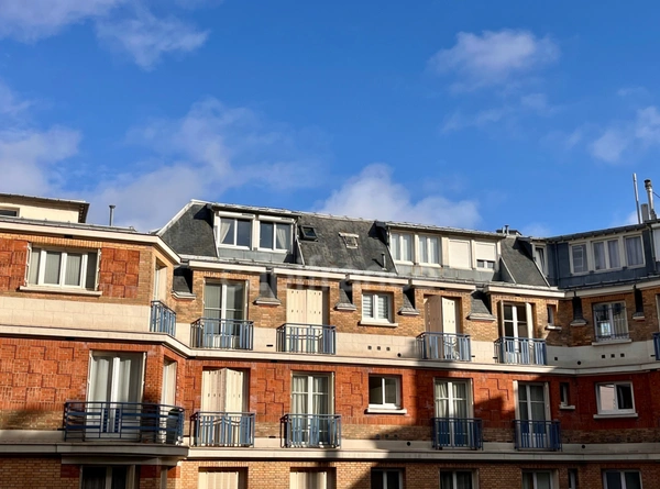 Appartement à vendre 3 pièces PARIS 16EME ARRONDISSEMENT (75)