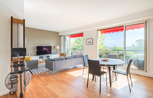 Appartement à vendre 5 pièces SURESNES (92)