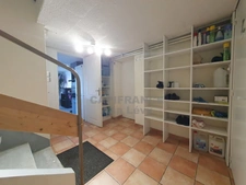 Character house on a plot of over 1,000 m²