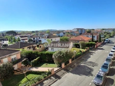 Portet village 3 pièces 66 m² avec balcon cave et parking