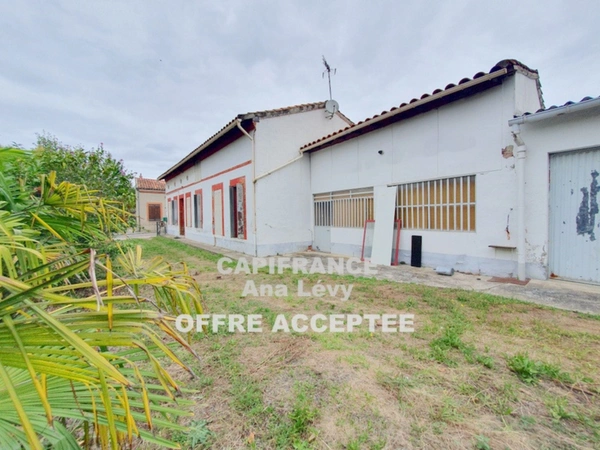Maison 165m² avec combles + hangar de 75m² sur parcelle de plus de 500m²