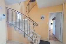 Character house on a plot of over 1,000 m²