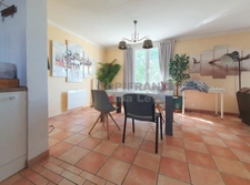 Character house on a plot of over 1,000 m²