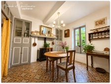 Maison vigneronne 180m² habitable, pour 9 pièces avec garage, terrasse et cour - ROUJAN (34320)