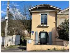 Immeuble rénové composé de 2 appartements meublés avec extérieurs – Lamalou-les-Bains (34240)