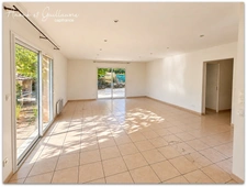 Exclusivité - Villa de 112m² habitable environ 4 pièces avec jardin et garage – Lézeignan-la-cèbe (34120)