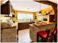 Exclusivité - Villa familiale 171.77 m² habitable environ 6 pièces avec piscine, jardin paysager, garage et carport – proche PEZENAS (34120)