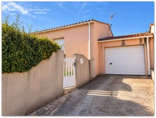 Exclusivité - Villa de 112m² habitable environ 4 pièces avec jardin et garage – Lézeignan-la-cèbe (34120)