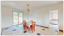 Single-story 4-room villa on large building plot at Neffies (34320)