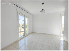 Exclusivité - Villa contemporaine de 106m² pour 4 pièces avec jardin et garage - proche de MONTBLANC (34290)