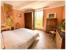 Maison vigneronne 180m² habitable, pour 9 pièces avec garage, terrasse et cour - ROUJAN (34320)
